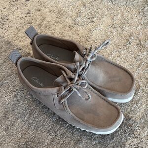 Clarks Men's Gray Shoes